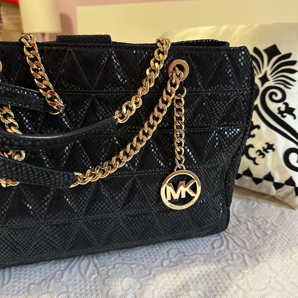 Michael Kors glimmering bag - Picture 11 of 12